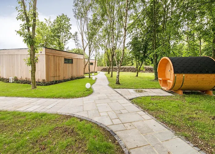 Tinwood Estate Vineyard Lodges